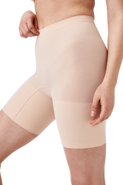Everyday Seamless Shaping Short
