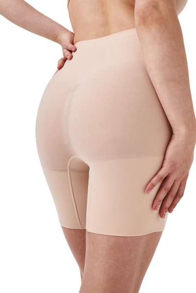 Everyday Seamless Shaping Short