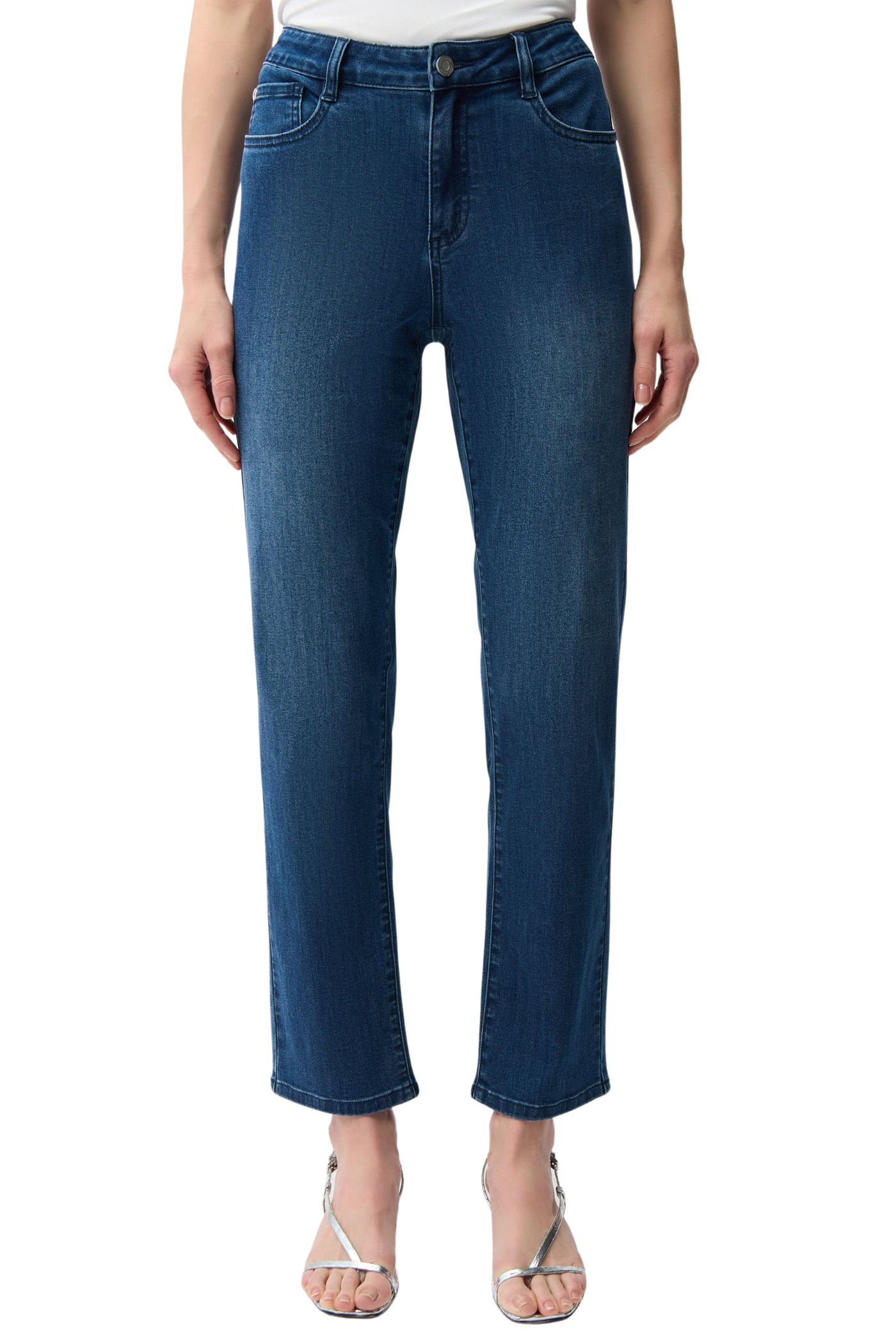 Gia  Slim Jeans