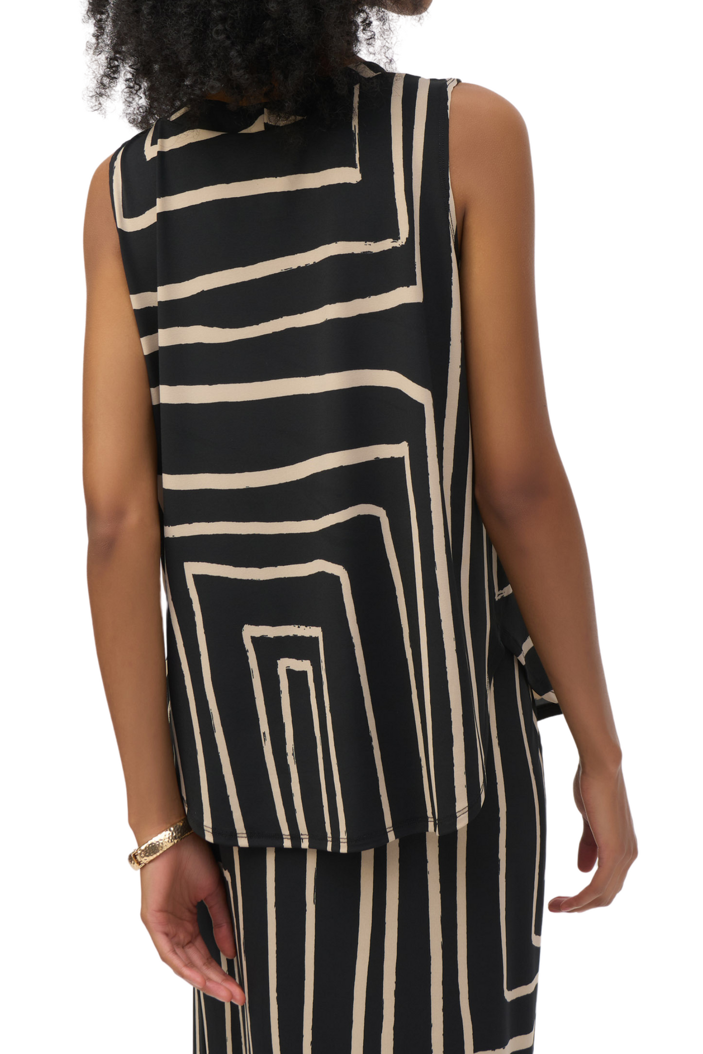 Silky Knit Geometric Print Sleeveless Top