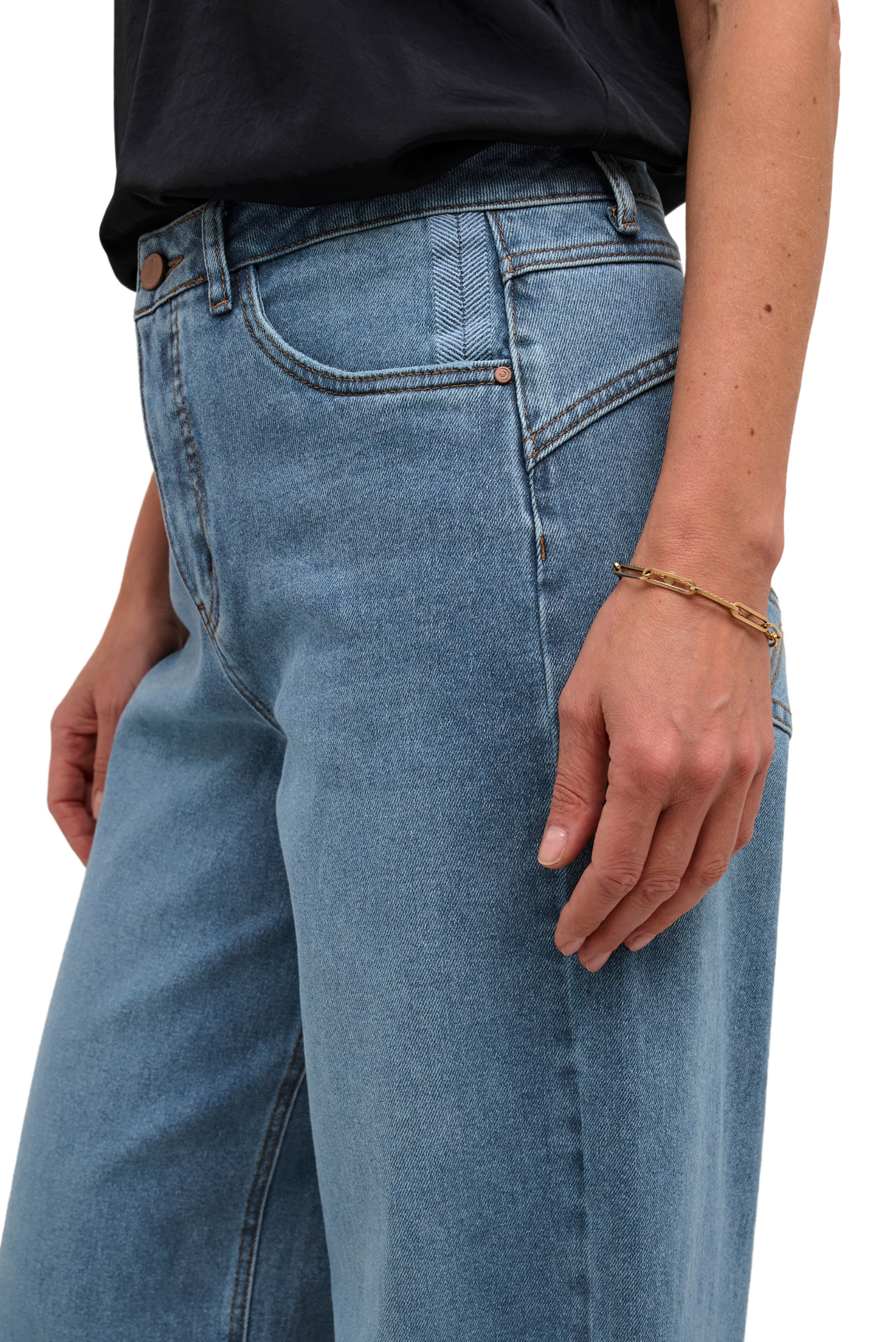 Lea Wide Leg Jeans