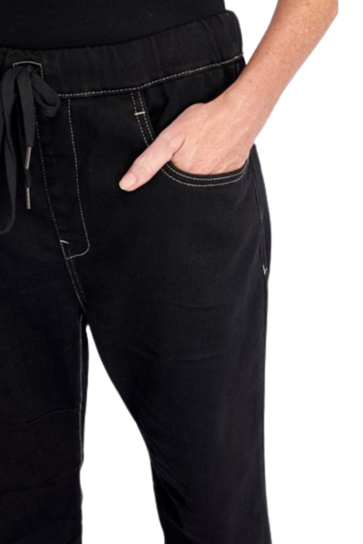 Weekend Boyfriend Jogger Jeans