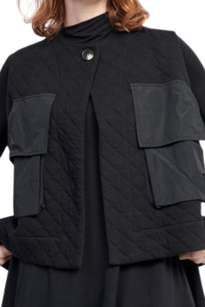 Urban Stow Vest